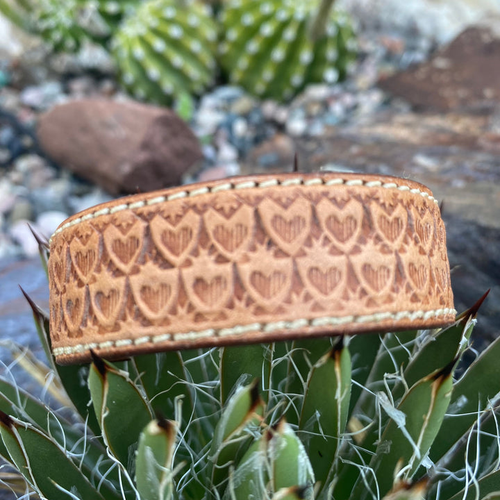 Hart Cuff (blem)