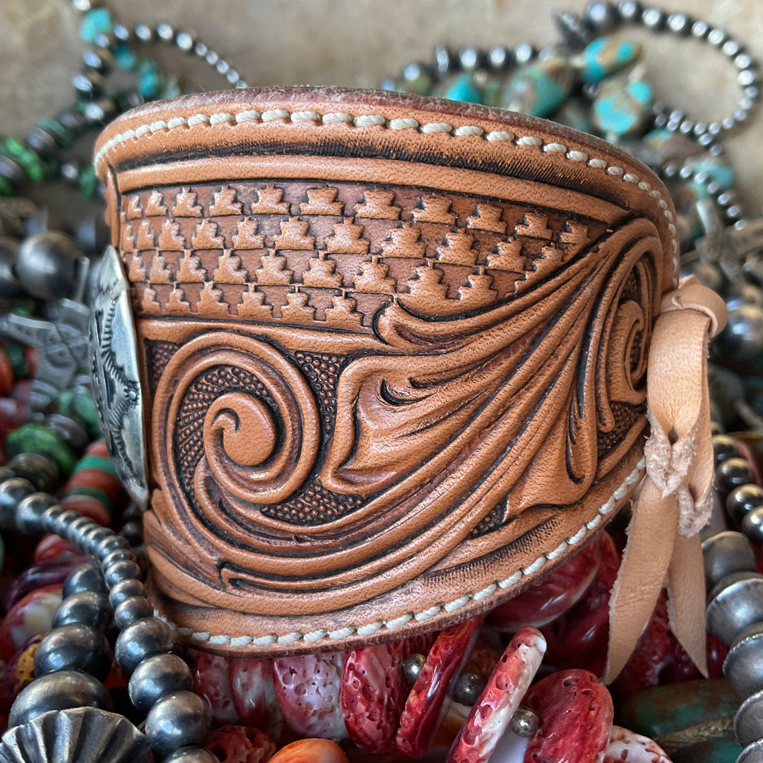 Chaco Cuff
