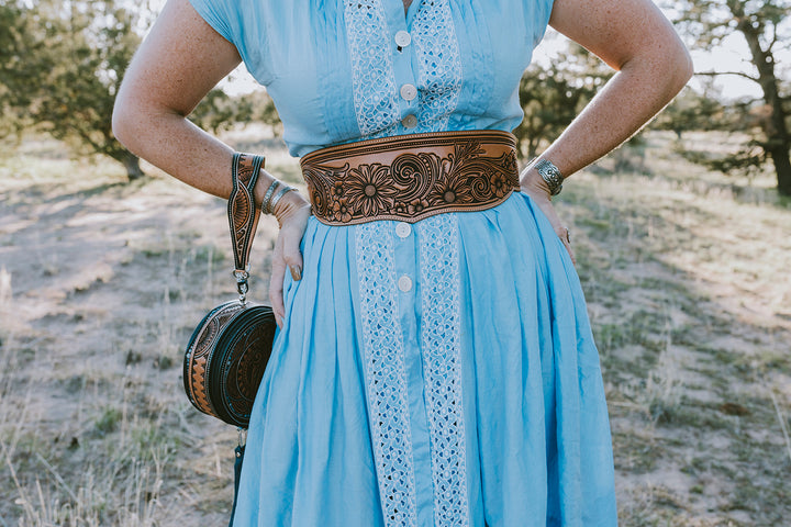 Custom Waist Cincher Slot